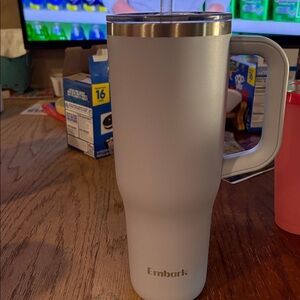 Embark Silver Tumbler with Handle